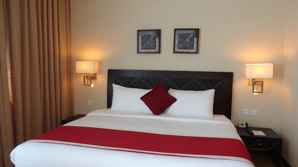 Golden Tulip - Al Jubail Hotel Ruang foto